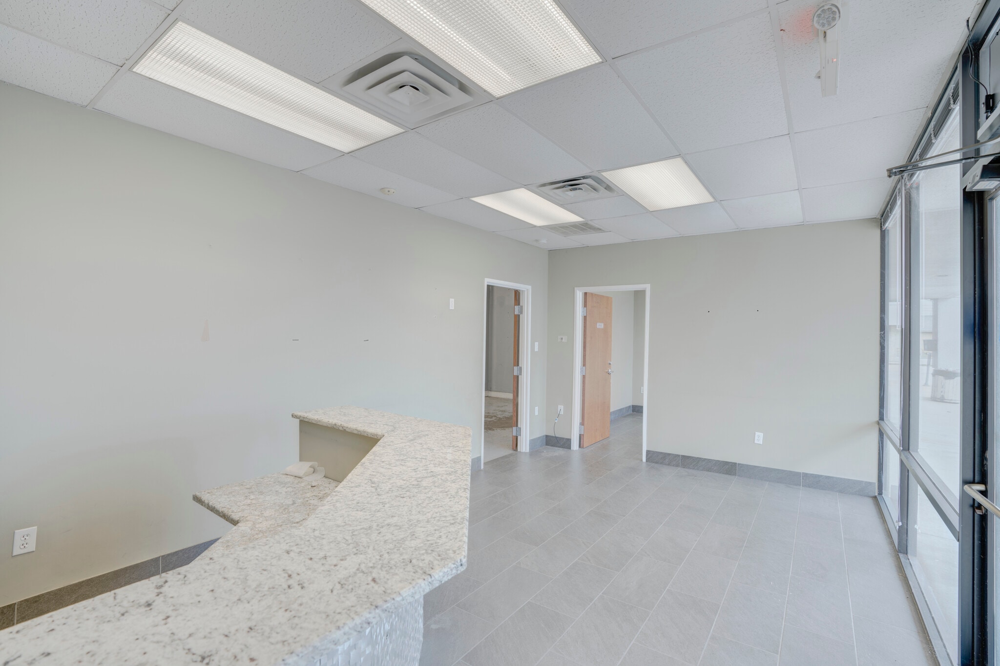 1617-1629 N Central Expy, Plano, TX for lease Building Photo- Image 1 of 10