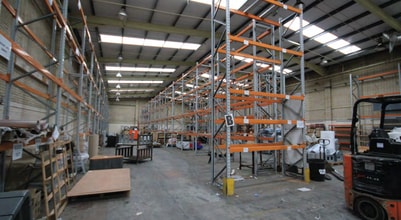 1-6 Courteney Rd, Gillingham for lease Interior Photo- Image 2 of 5