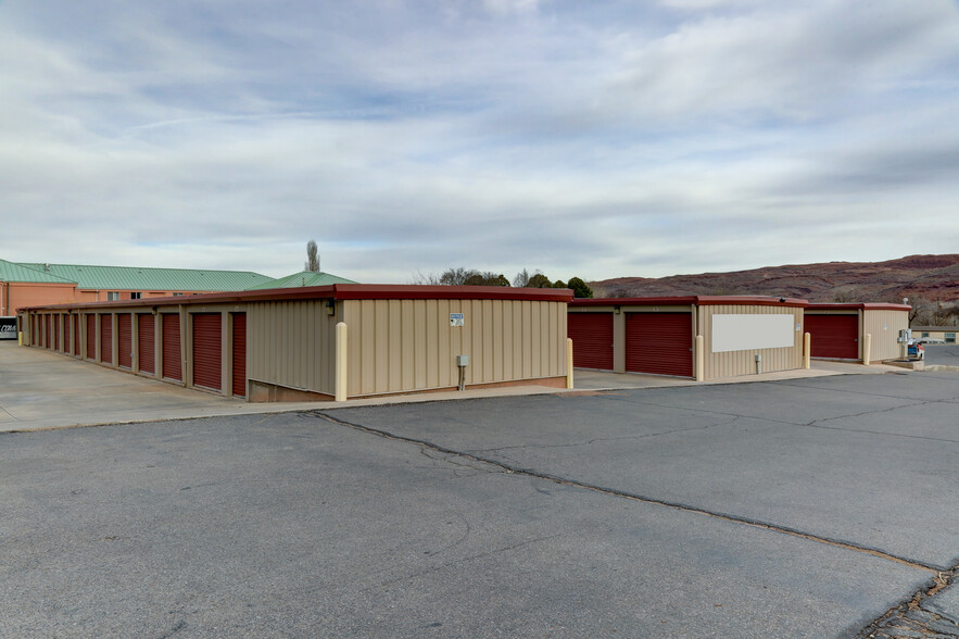 1081 S Highway 191, Moab, UT for sale - Primary Photo - Image 1 of 25