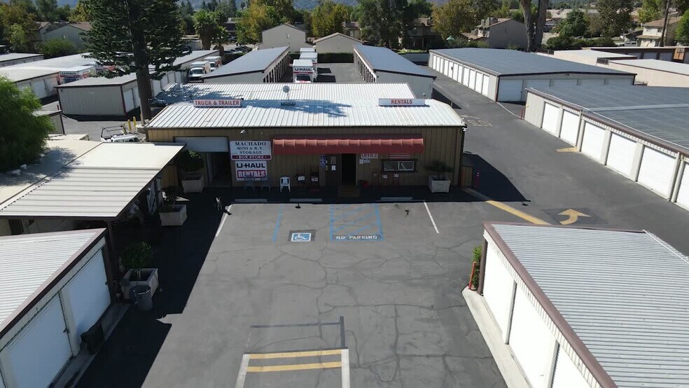 16401 Lakeshore Dr, Lake Elsinore, CA 92530 Specialty for Sale