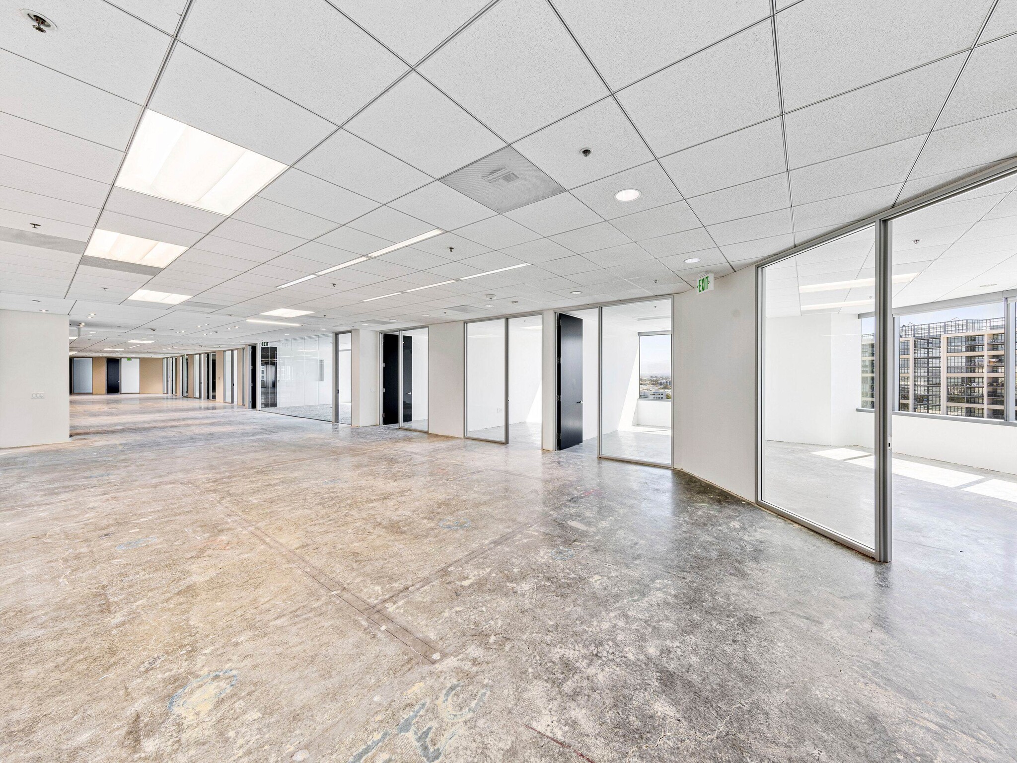 18100 Von Karman Ave, Irvine, CA for lease Interior Photo- Image 1 of 11