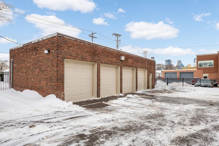 2318 Park Ave, Minneapolis, MN for sale - Building Photo - Image 3 of 22