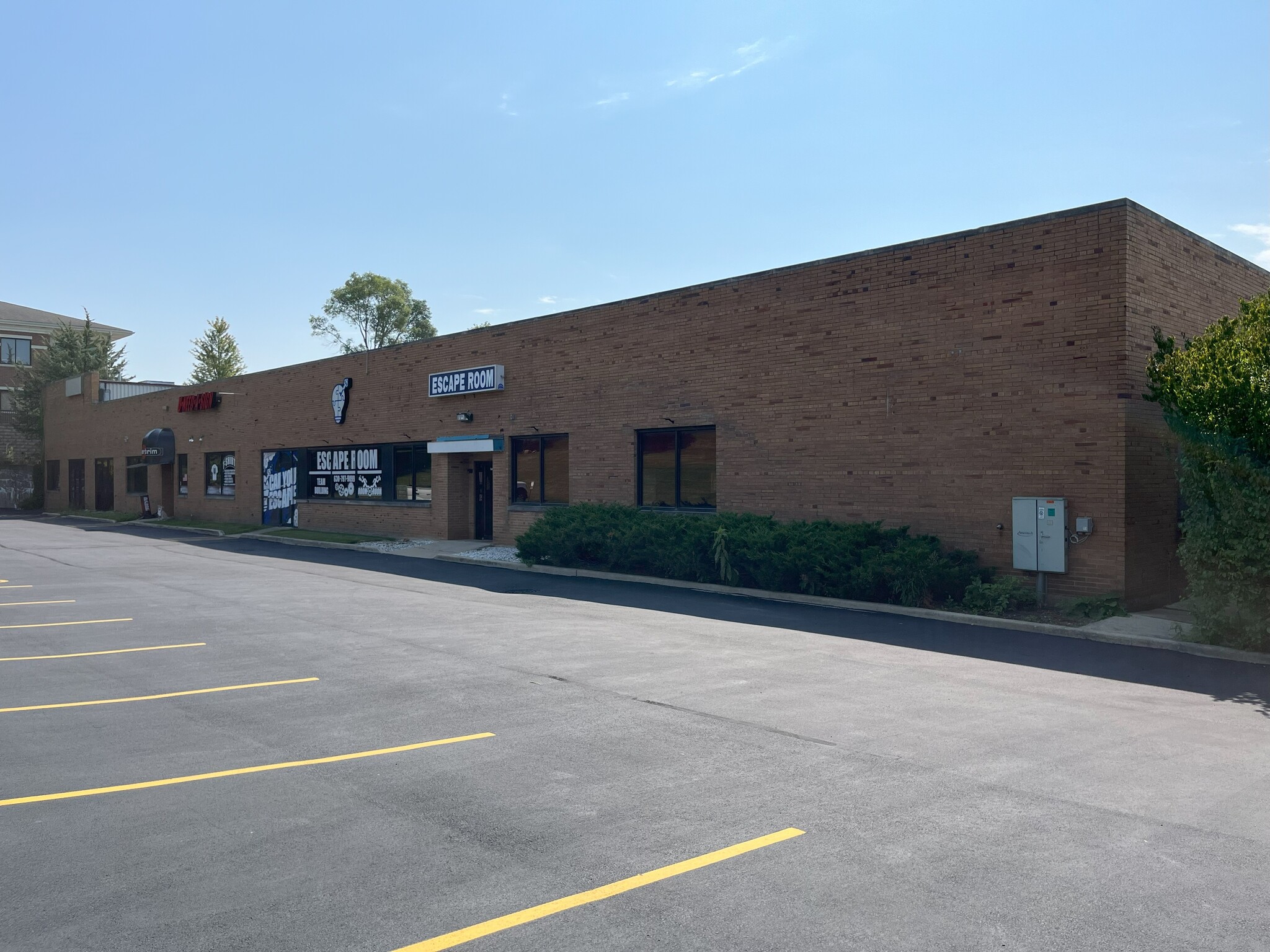 1519 E Main St, St Charles, IL for lease Building Photo- Image 1 of 9