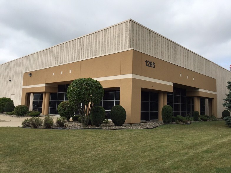 1285 101st St, Lemont, IL 60439