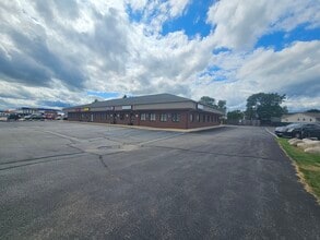 6983-6989 S Division Ave, Grand Rapids, MI for lease Interior Photo- Image 2 of 11
