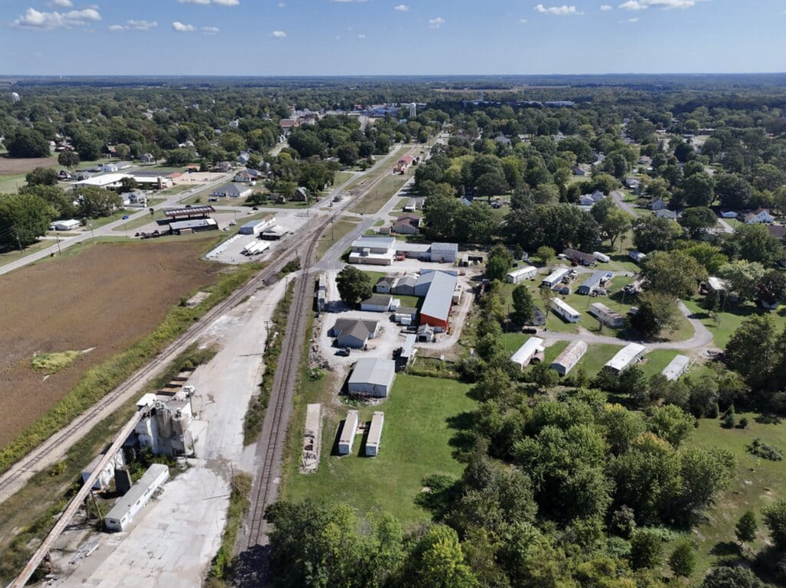 822 W 2nd St, Sparta, IL for sale - Building Photo - Image 2 of 17