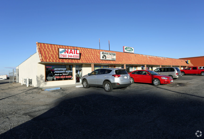 17210-17252 Main St, Hesperia, CA for lease - Primary Photo - Image 1 of 1