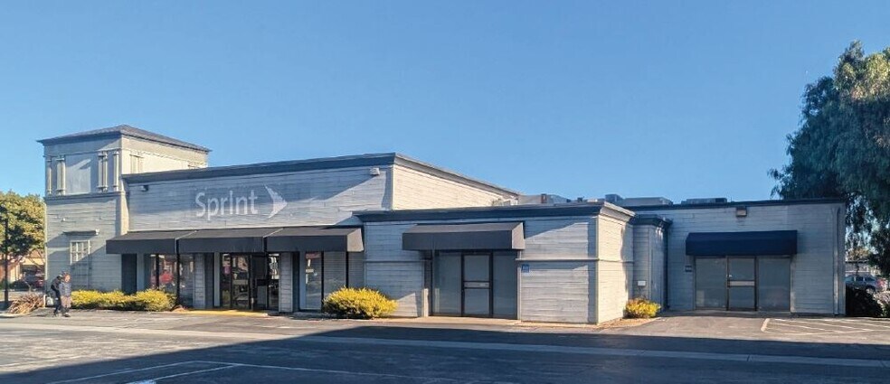 915-925 Ralston Ave, Belmont, CA for lease - Building Photo - Image 1 of 1