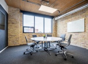 310 Spadina Ave, Toronto, ON for lease Interior Photo- Image 2 of 7