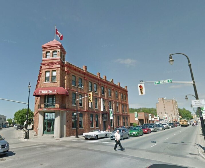 1005 2nd Ave E, Owen Sound, ON for sale - Primary Photo - Image 1 of 1