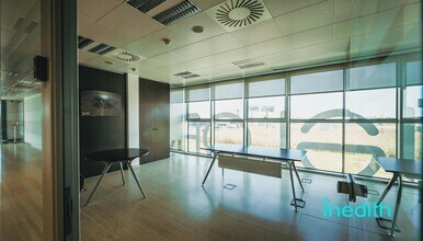 Office in El Prat de Llobregat, Barcelona for lease Interior Photo- Image 2 of 6