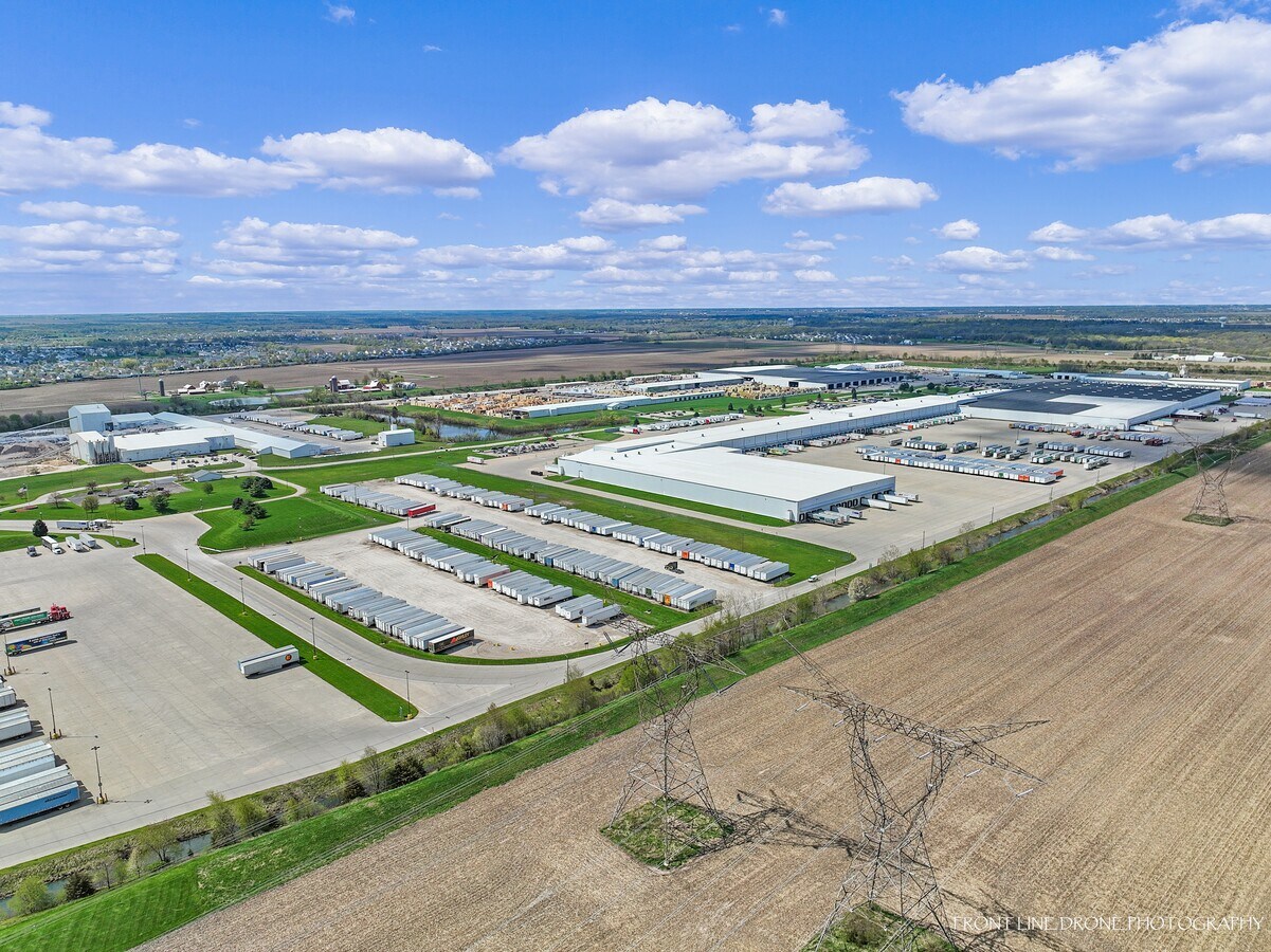 SWC Eldamain Rd & Corneils Rd, Plano, IL 60545 Kendall Farms