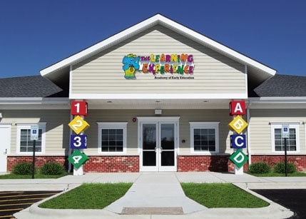 15606 W Airport Blvd, Sugar Land, TX for lease - Primary Photo - Image 1 of 5