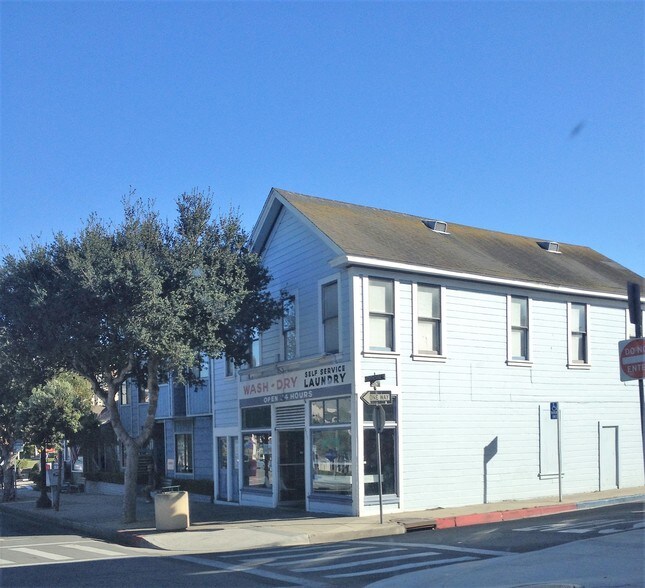 511 Lighthouse Ave, Pacific Grove, CA for sale - Primary Photo - Image 1 of 1
