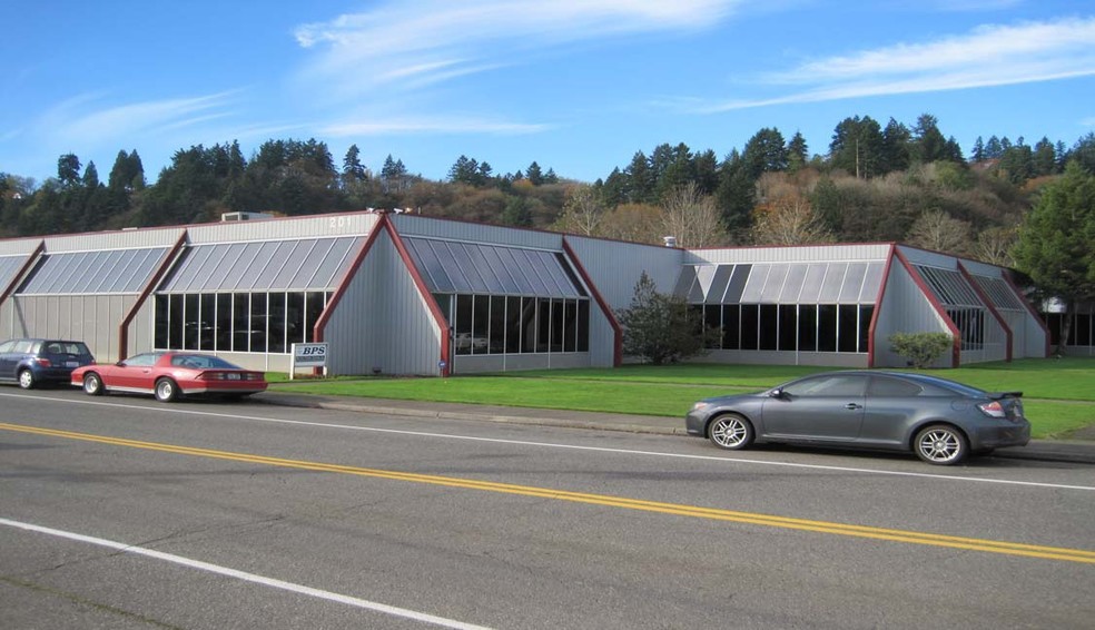 201 Frontage Rd N, Auburn, WA for lease - Primary Photo - Image 1 of 2