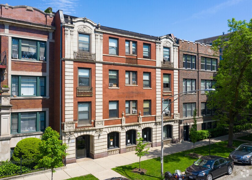 5325-5327 S Cornell Ave, Chicago, IL for sale - Primary Photo - Image 1 of 1
