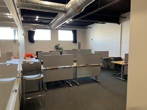 200 Dexter Ave, Watertown, MA for lease Interior Photo- Image 2 of 2