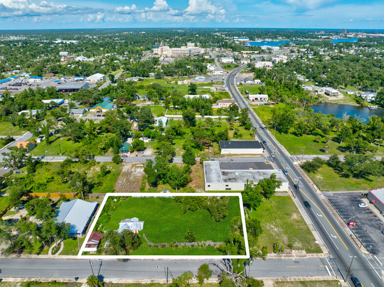 612 McKenzie Ave, Panama City, FL for sale - Aerial - Image 3 of 6