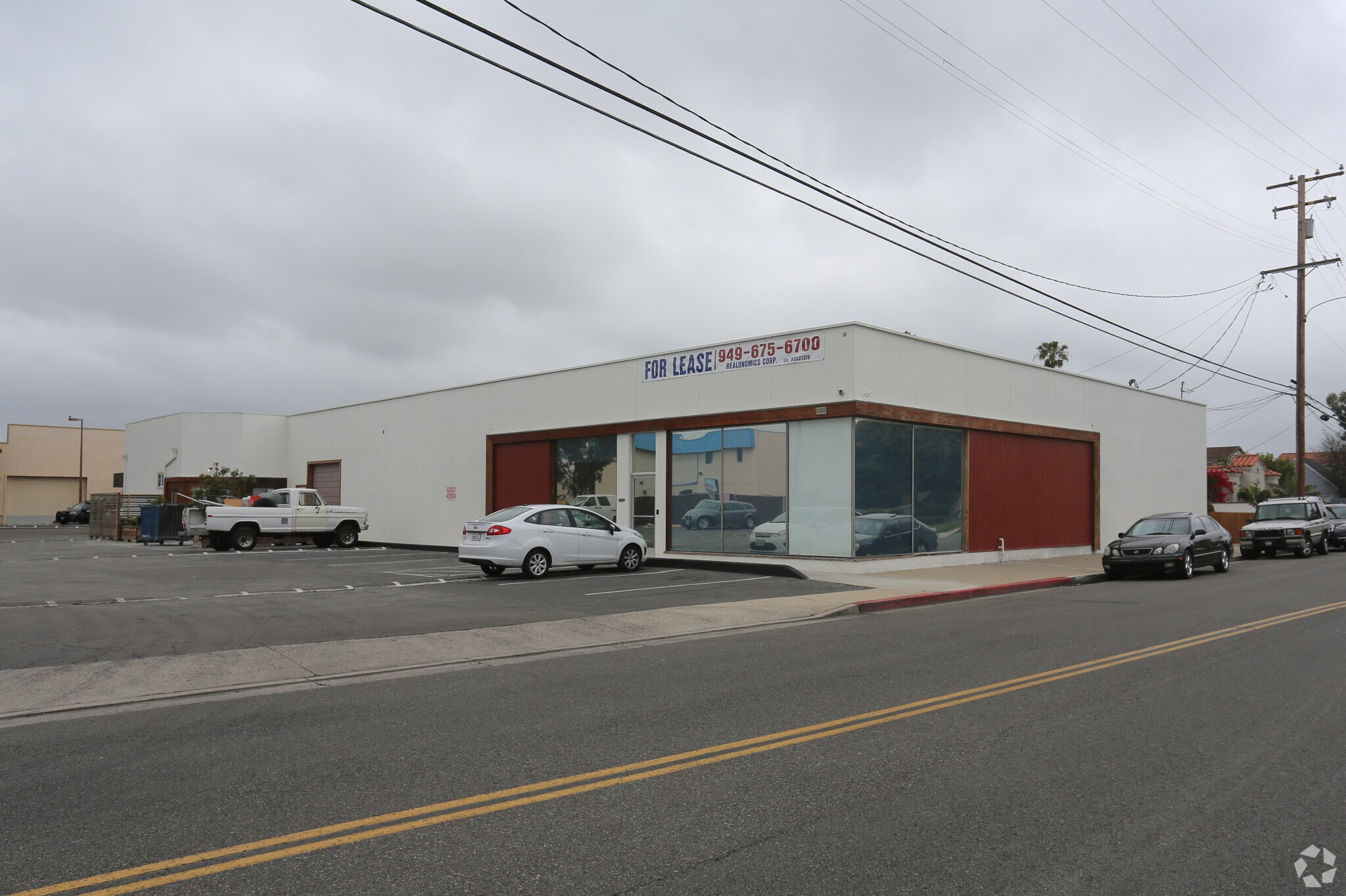 126 Rochester St, Costa Mesa, CA for sale Primary Photo- Image 1 of 1
