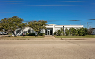 610 W Carson St, Bryan TX - Warehouse