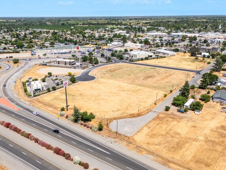 100 Frances Ln, Orland, CA for sale - Building Photo - Image 2 of 4