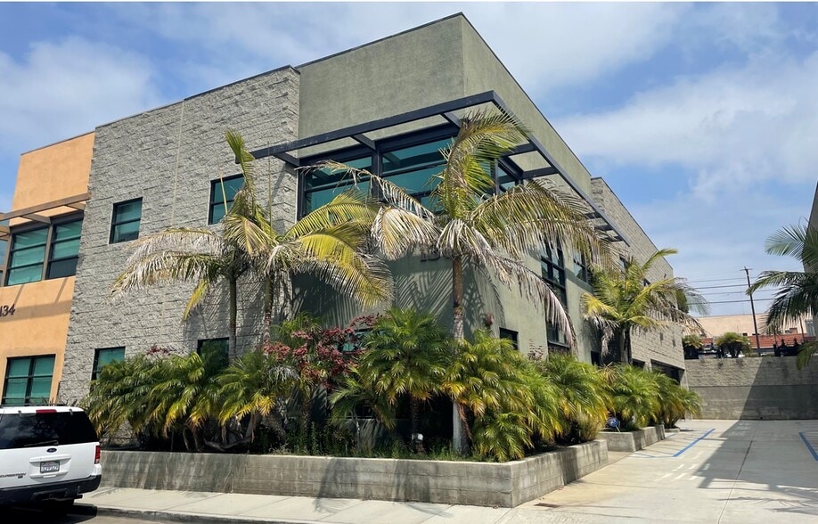 130 Lomita St, El Segundo, CA for lease - Building Photo - Image 1 of 42