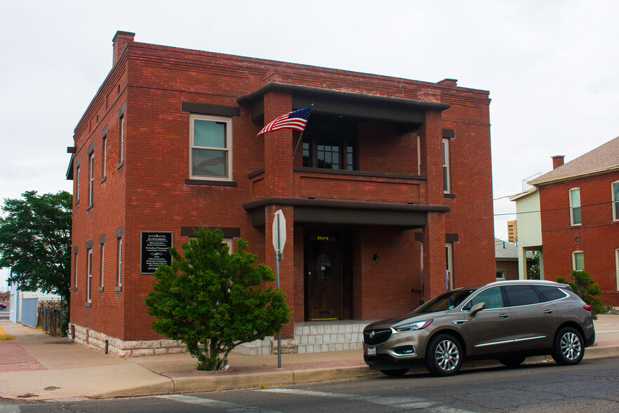 810 and 814 Wyoming Avenue portfolio of 2 properties for sale on LoopNet.com - Building Photo - Image 1 of 3