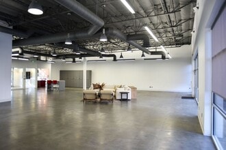 950 Reserve Dr, Roseville, CA for lease Interior Photo- Image 2 of 17