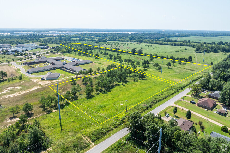 Nissan Parkway, Canton, MS for sale - Aerial - Image 2 of 17