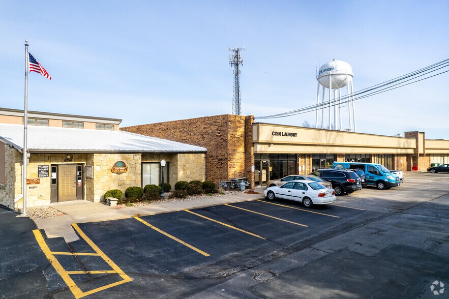 6700 NW Tower Dr, Platte Woods, MO 64151 6700 Building
