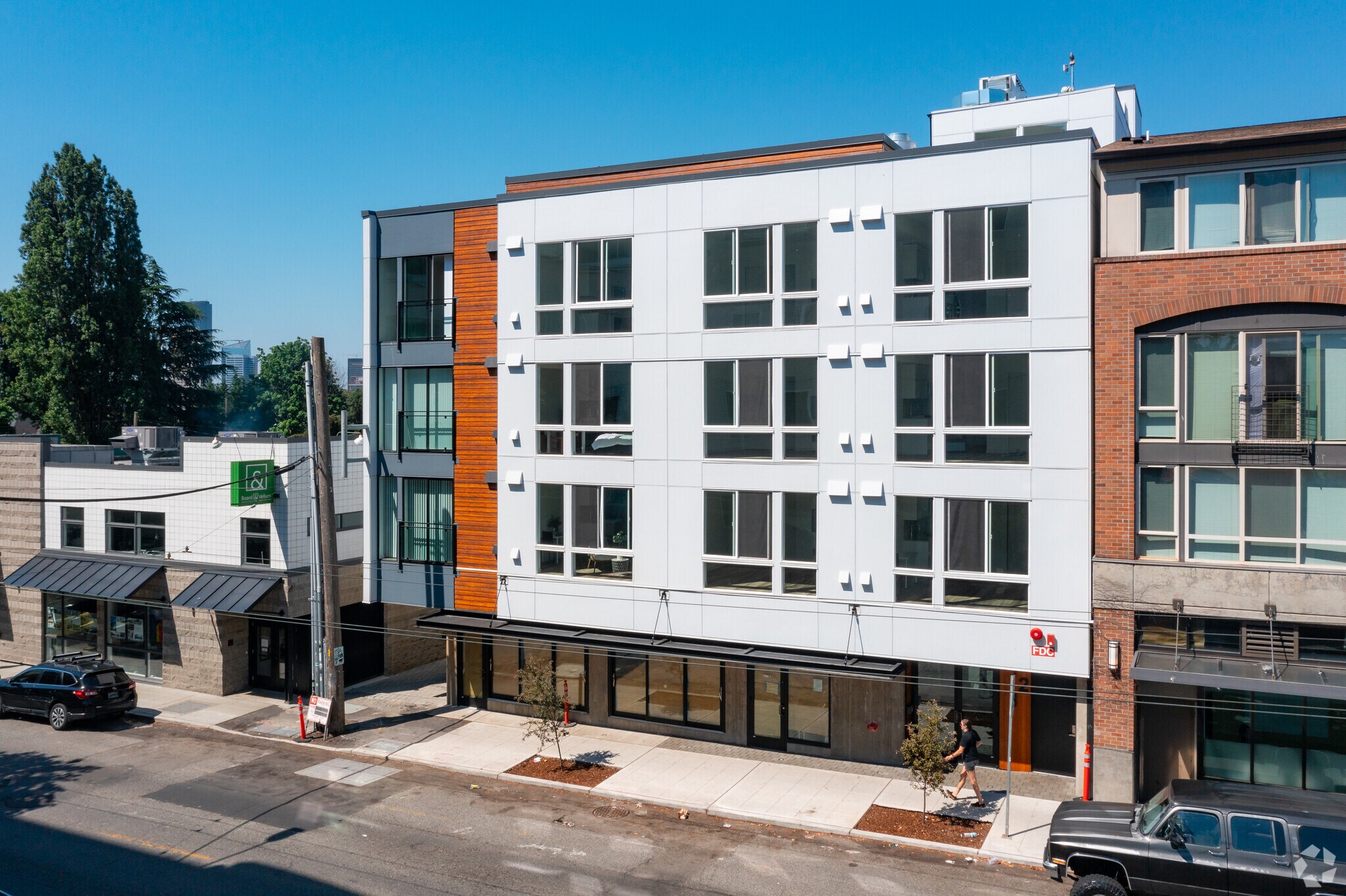 121 15th Ave E, Seattle, WA for sale Primary Photo- Image 1 of 1