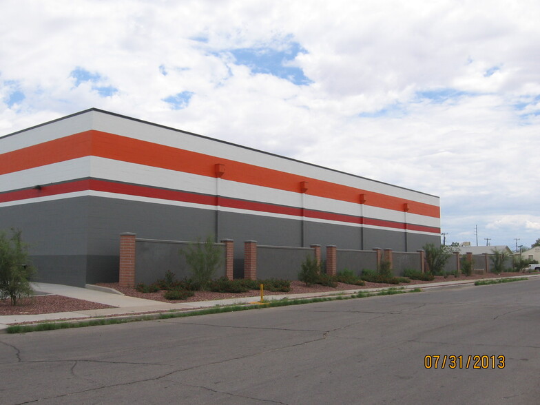 675 W Irvington Rd, Tucson, AZ for lease - Building Photo - Image 3 of 4