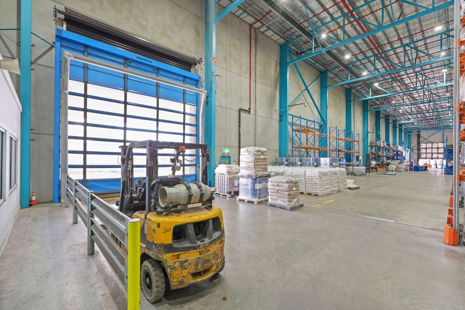 30-60 Austrak Dr, Hume for lease Interior Photo- Image 1 of 4