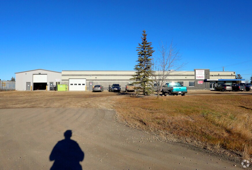 1102 6th St, Nisku, AB T9E 7N7 Industrial for Sale