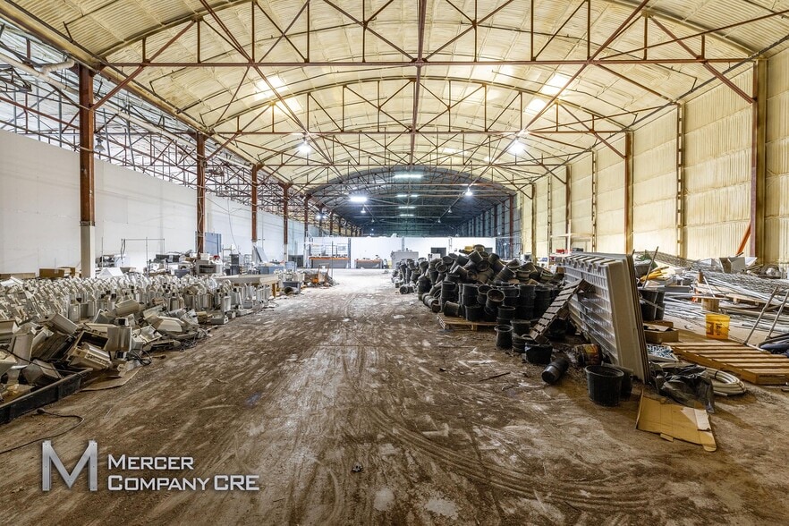 900 N 4th St, Guthrie, OK for lease - Interior Photo - Image 2 of 50