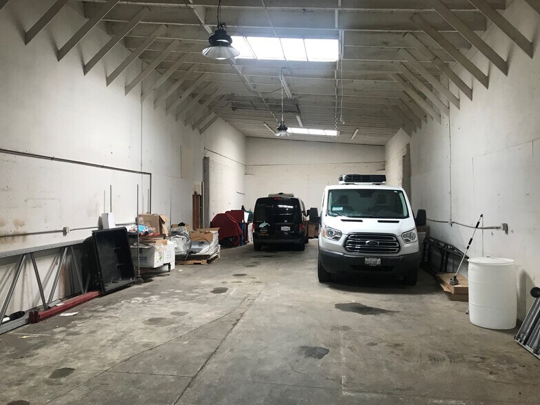 1562-1566 Bancroft Ave, San Francisco, CA for lease - Building Photo - Image 3 of 12