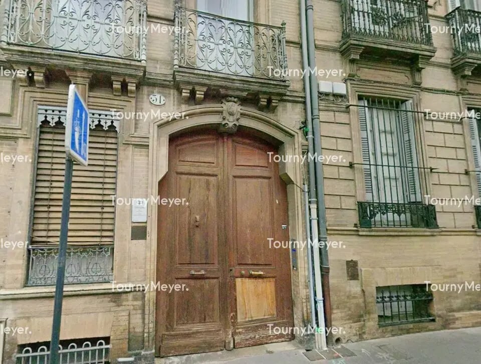 Office in Toulouse for lease Building Photo- Image 1 of 2