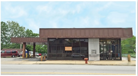 10535 S Torrence Ave, Chicago, IL for sale - Primary Photo - Image 1 of 13