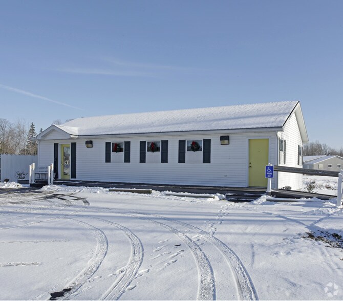 1828 N Lapeer Rd, Lapeer, MI for sale - Primary Photo - Image 1 of 1