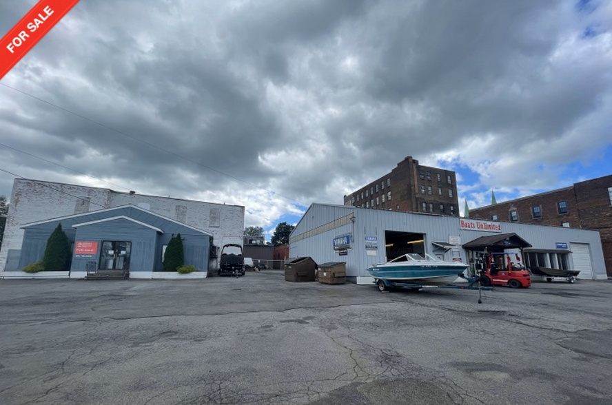 408 First St, Utica, NY for sale - Building Photo - Image 1 of 1