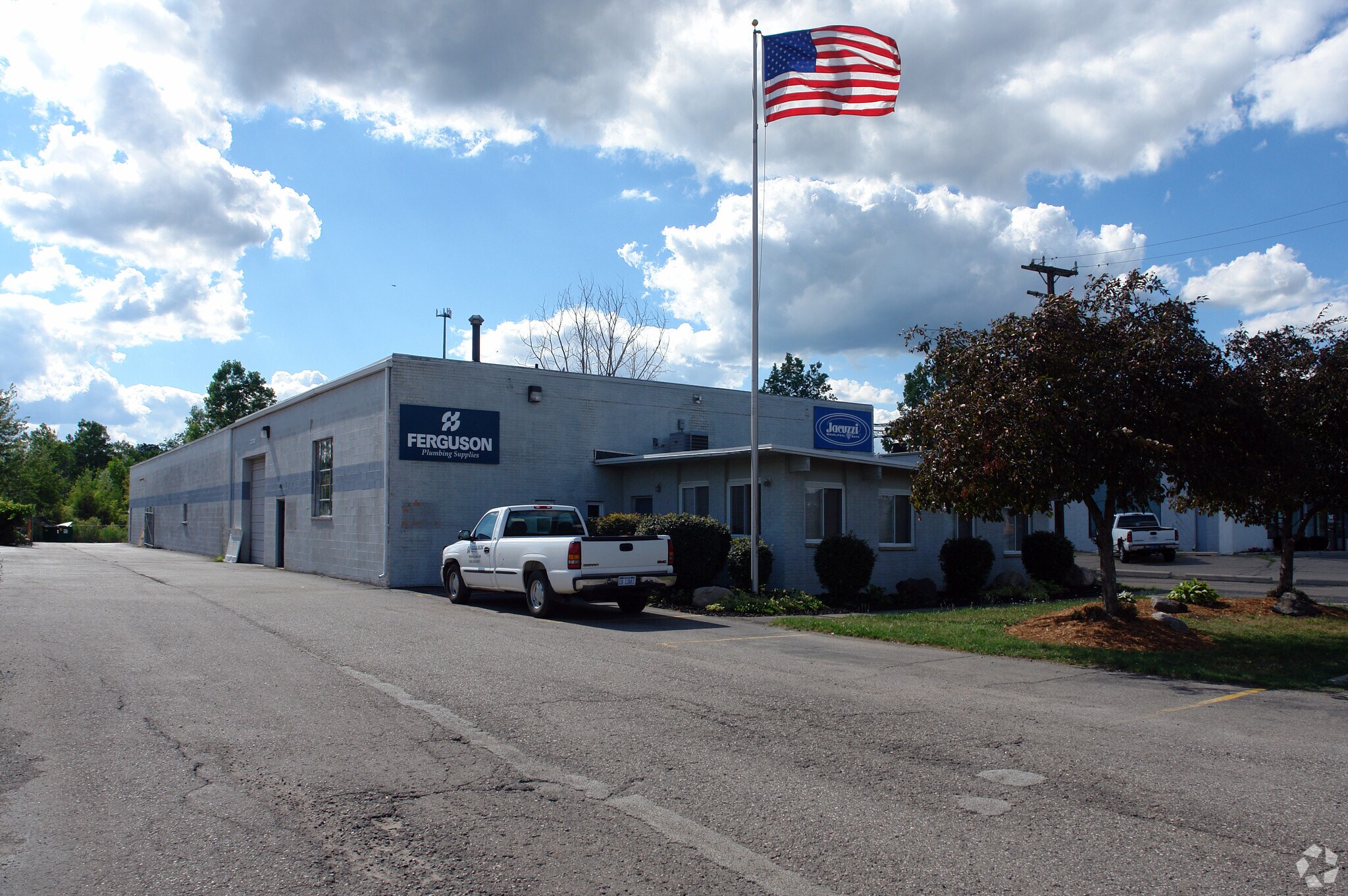 2951 Haggerty Rd, Commerce Township, MI for sale Primary Photo- Image 1 of 1