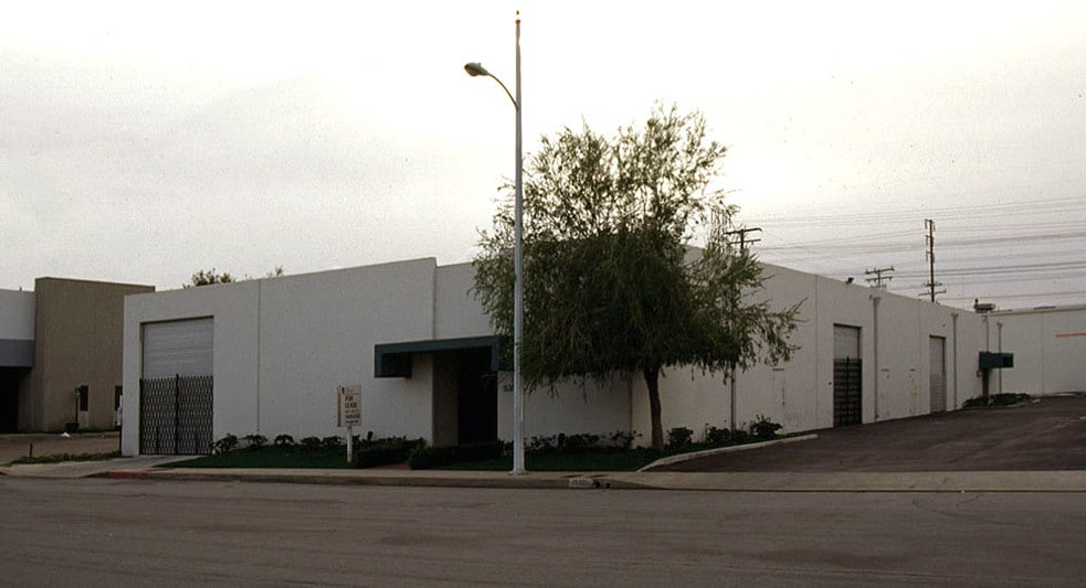 15321-15323 Texaco Ave, Paramount, CA for lease - Building Photo - Image 3 of 17