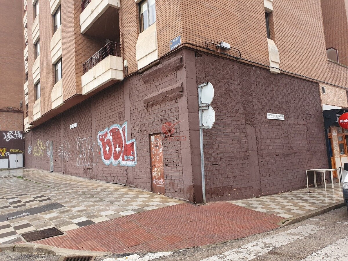 Cuenca, CUE 16004 - Unit Puerta 02, Esc. E -  - Interior Photo - Image 1 of 5