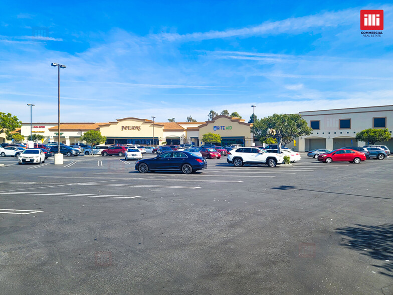 11030 Jefferson Blvd, Culver City, CA for lease - Building Photo - Image 3 of 12