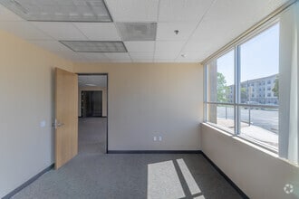 3603-3617 Ocean Ranch Blvd, Oceanside, CA for lease Interior Photo- Image 1 of 2