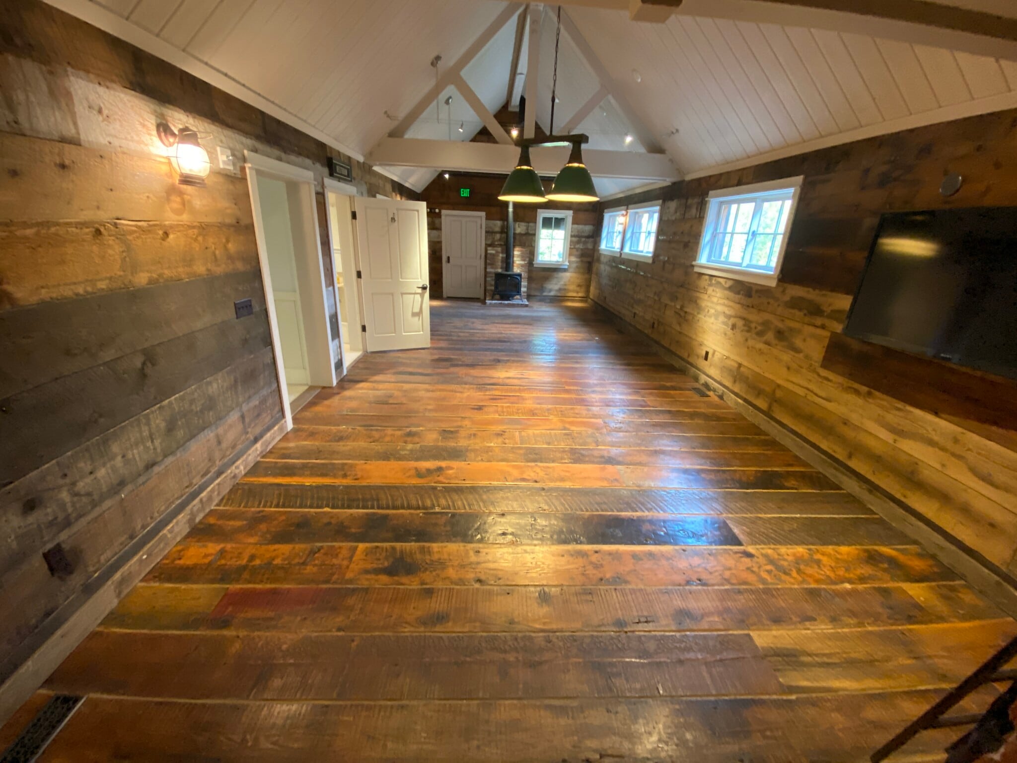 10004 SE River St, Truckee, CA for lease Building Photo- Image 1 of 3