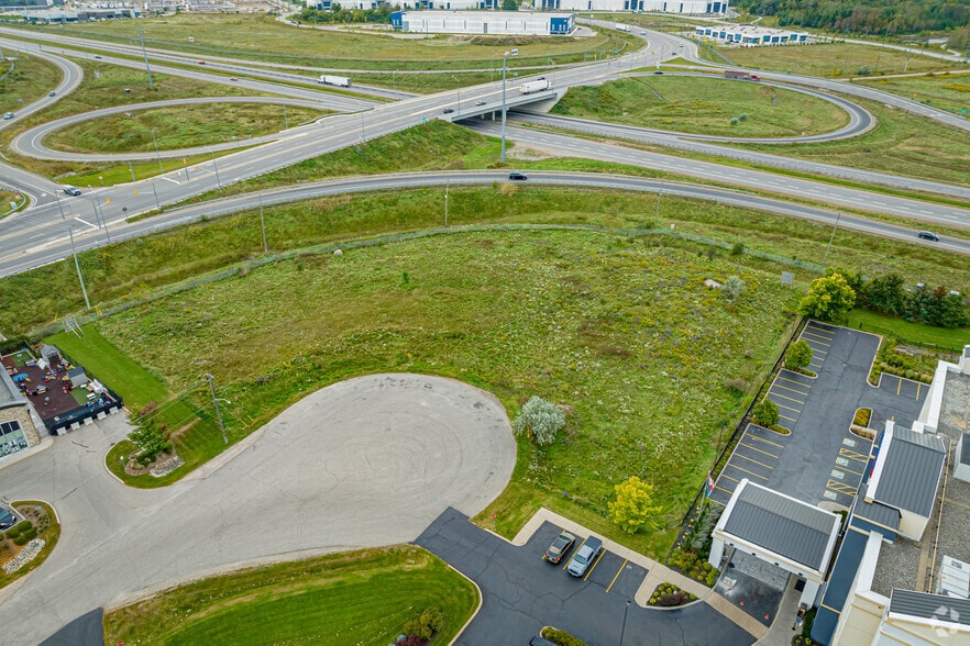 40-50 Cowan Pl, Guelph, ON for lease - Aerial - Image 2 of 5