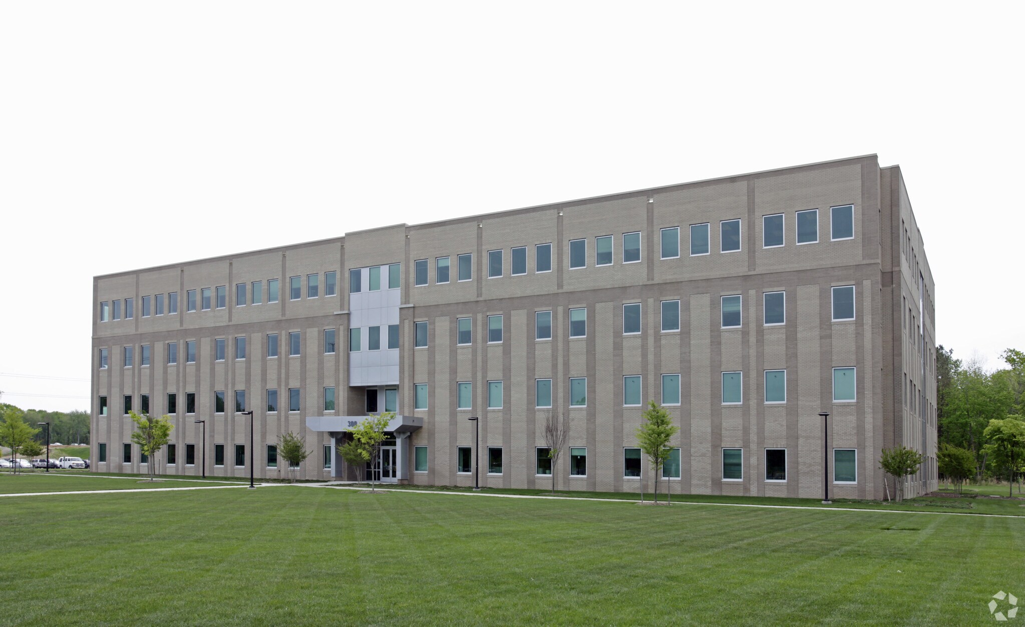 300 Exploration Way, Hampton, VA for sale Primary Photo- Image 1 of 1