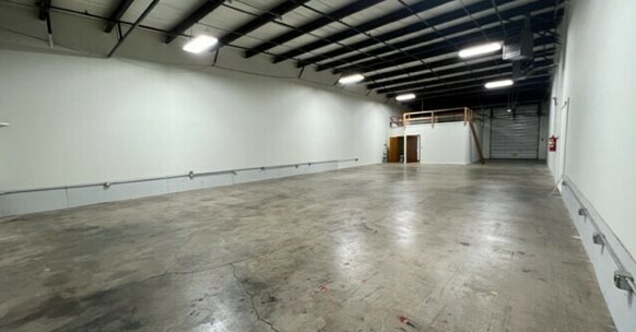 11416 Kiley Dr, Huntley, IL 60142 - Unit C - - Interior Photo - Image 2 of 9