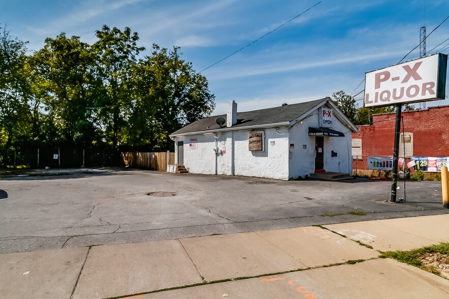 7016 Page Ave, Saint Louis, MO for lease - Building Photo - Image 1 of 30
